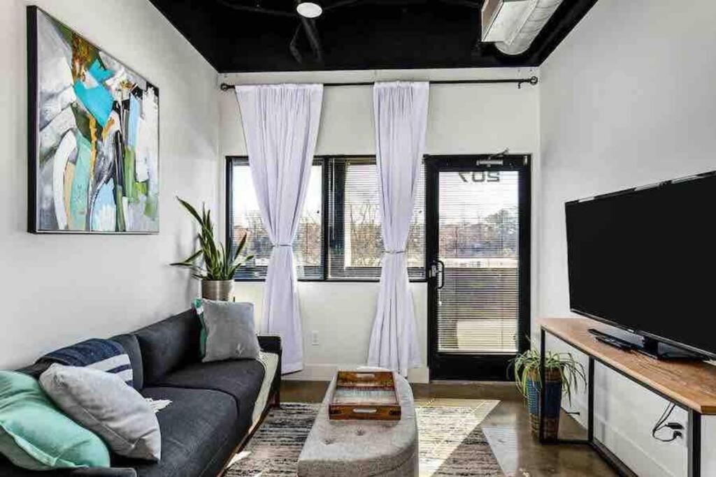 Brand New Condo Near Downtown Nash W Washer Dryer Нэшвилл Экстерьер фото