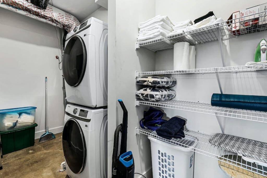 Brand New Condo Near Downtown Nash W Washer Dryer Нэшвилл Экстерьер фото