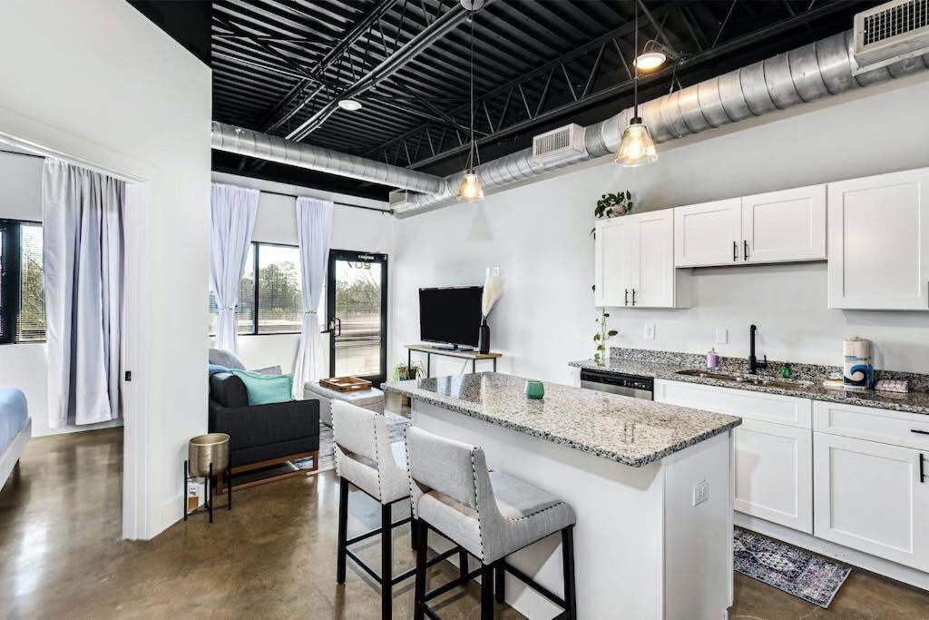 Brand New Condo Near Downtown Nash W Washer Dryer Нэшвилл Экстерьер фото